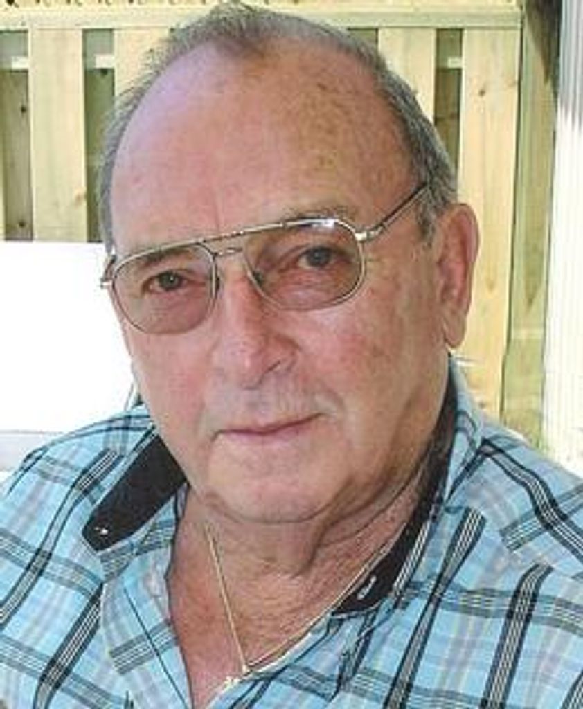 Earl James Hutchison Profile Photo
