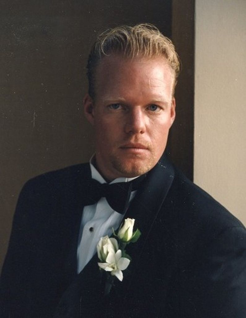 Christopher "Chris" Hill Profile Photo
