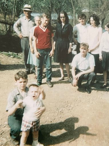 Gordon Sizemore photo gallery thumbnail 8 of 149