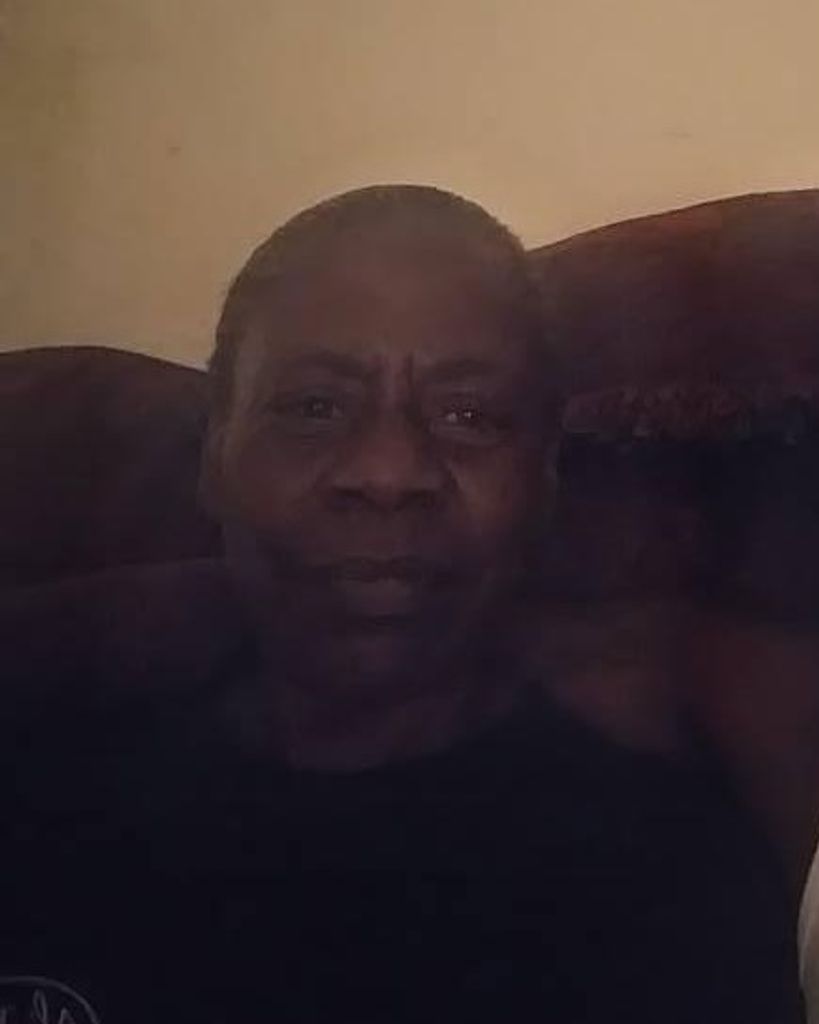 LE MARY LEWIS Profile Photo