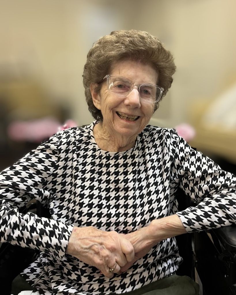 Ruth Whitaker Profile Photo