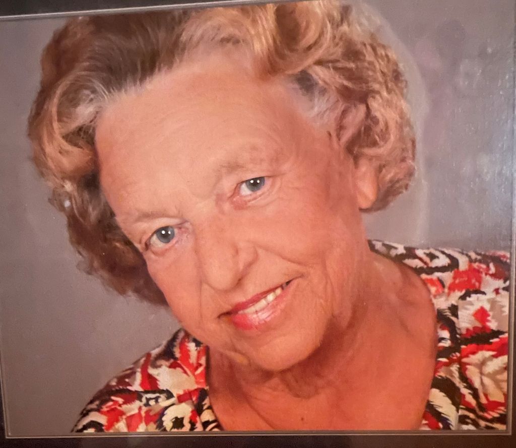 Mary Katherine Helton Holcombe Profile Photo
