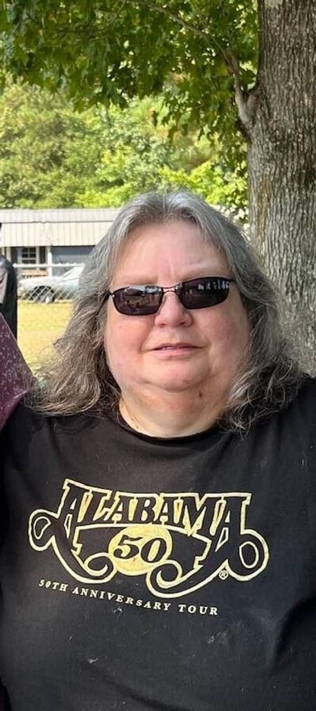 Denise Johnson Edwards Profile Photo