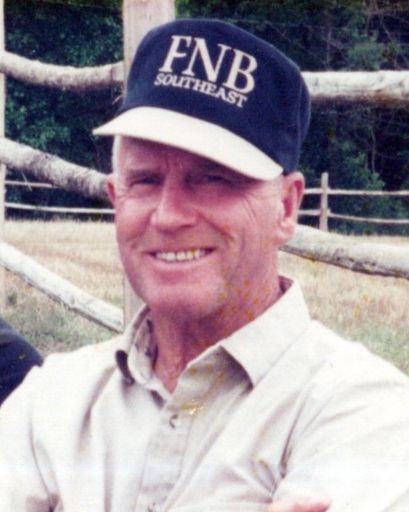 Lofton L. Lovelace's obituary image