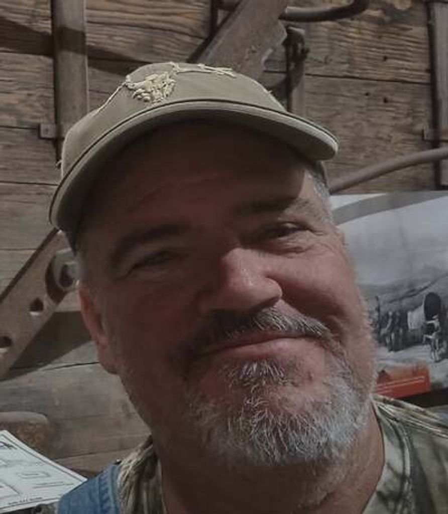 Michael Thomas Cannon Profile Photo