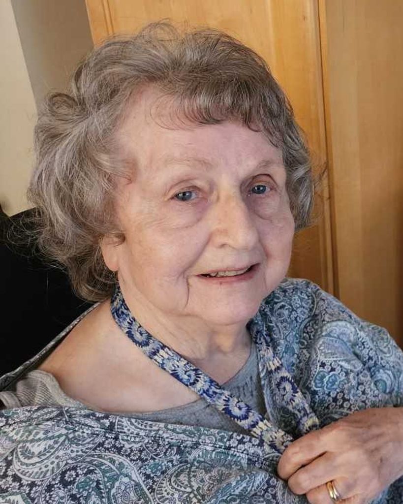 Evelyn Delores Nichols Profile Photo