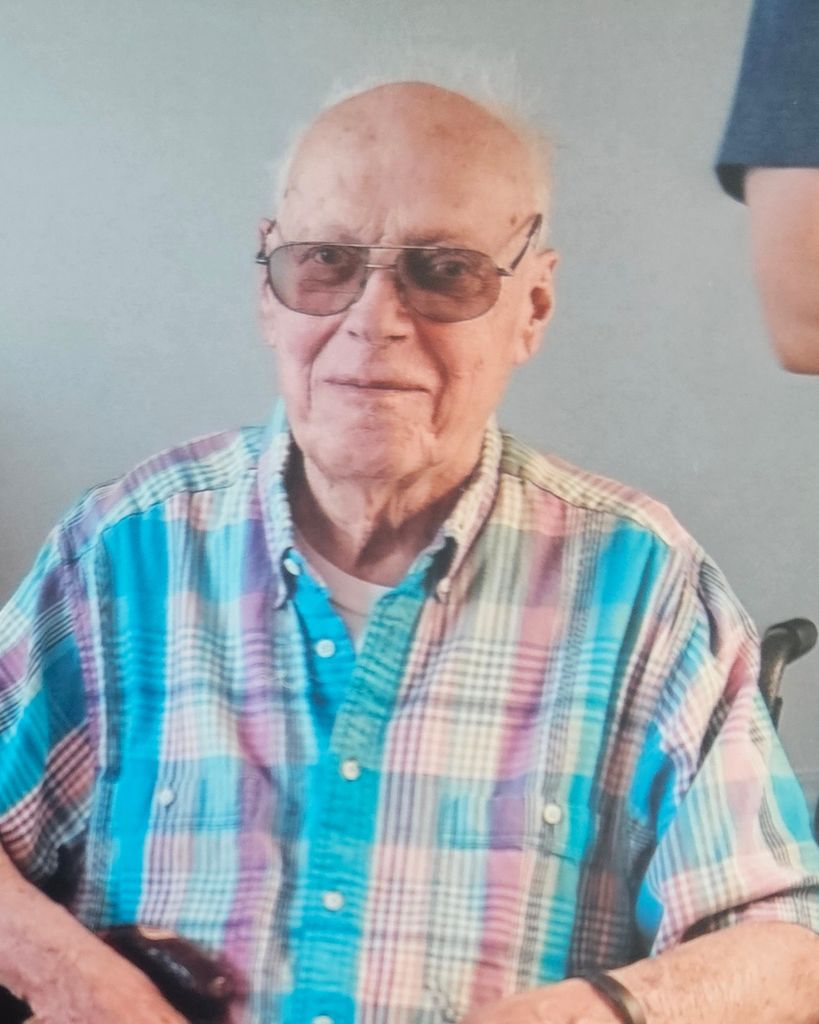 Gilbert N. Lowry, Sr. Profile Photo