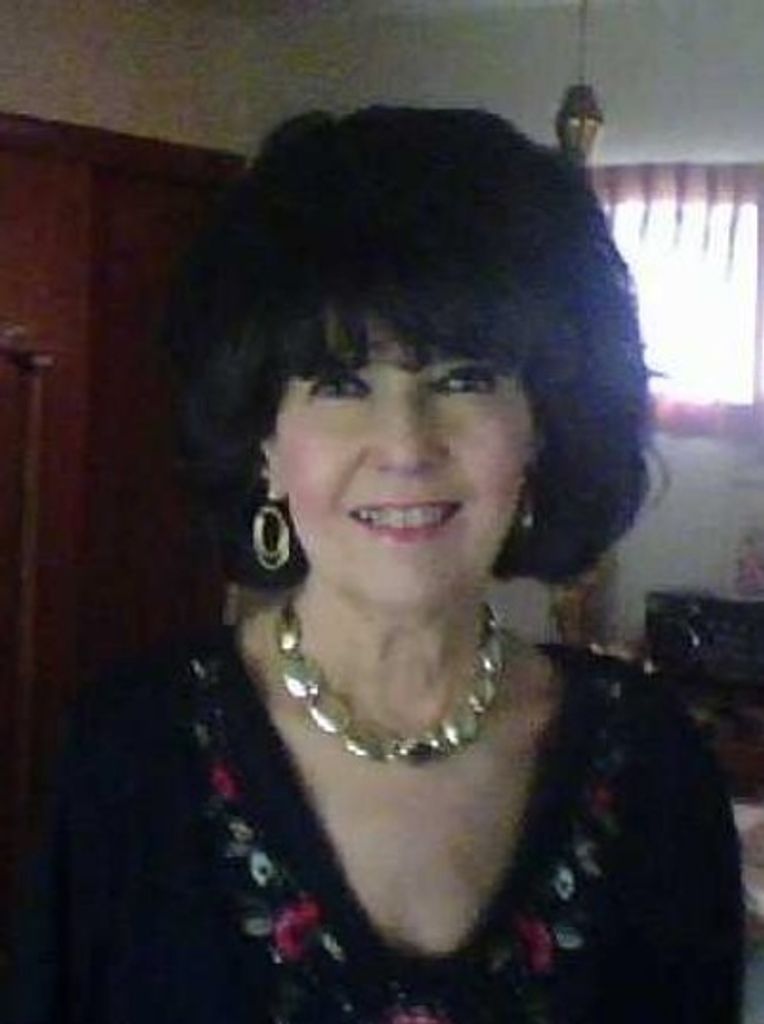 Suzanne Ellison Profile Photo