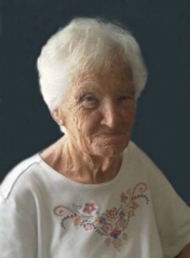 Nina Vaughan photo gallery thumbnail 1 of 1