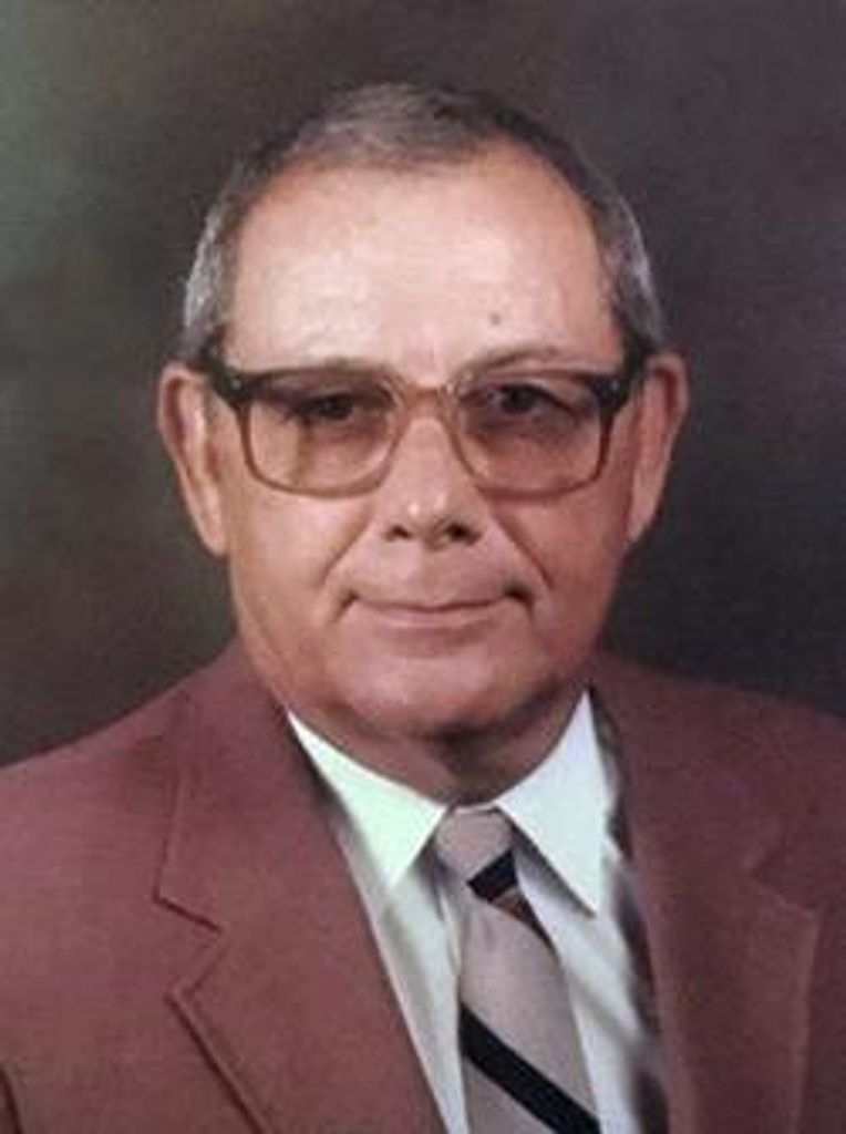 Robert L. "Bob" Shanklin