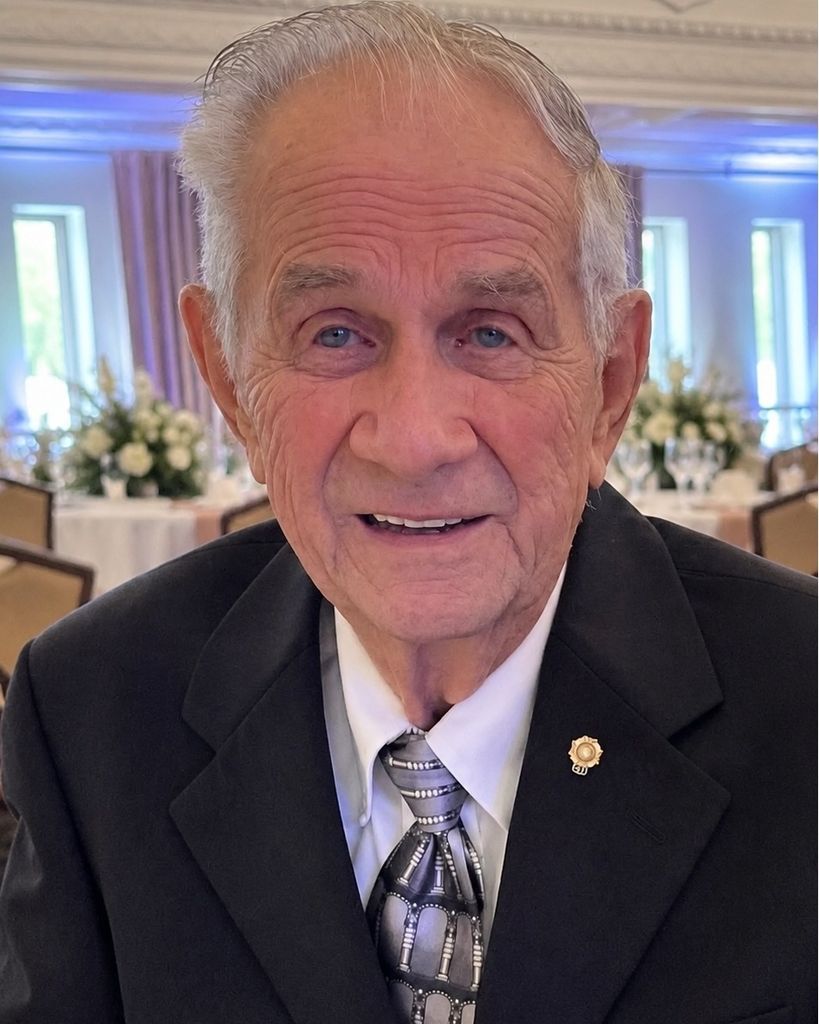Benjamin "Ben" Wachowiak