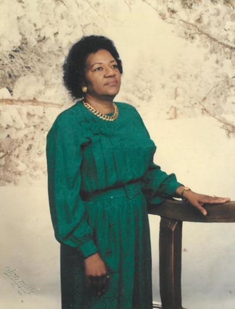 Elizabeth Isaac Adams Profile Photo