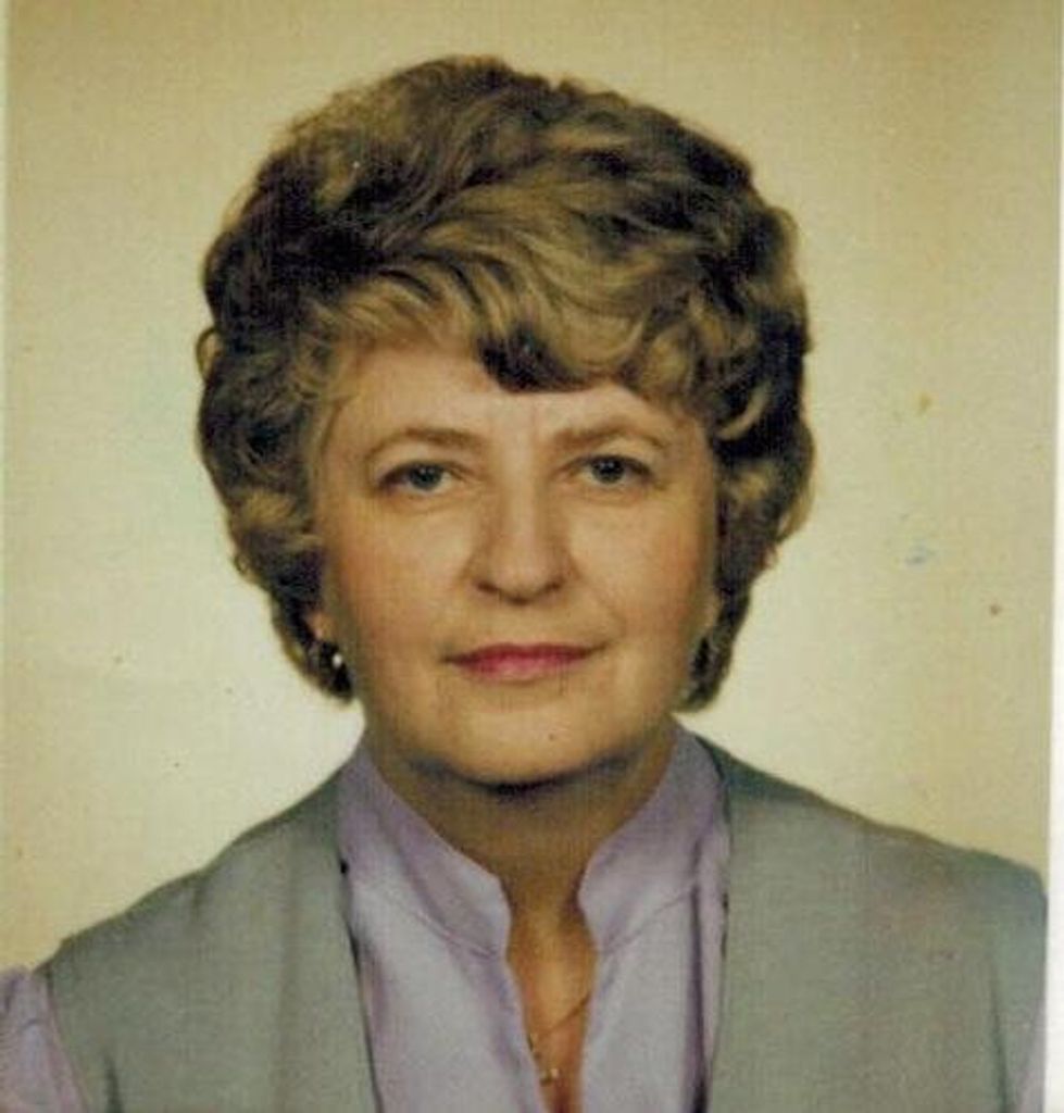 Piroska Helyes