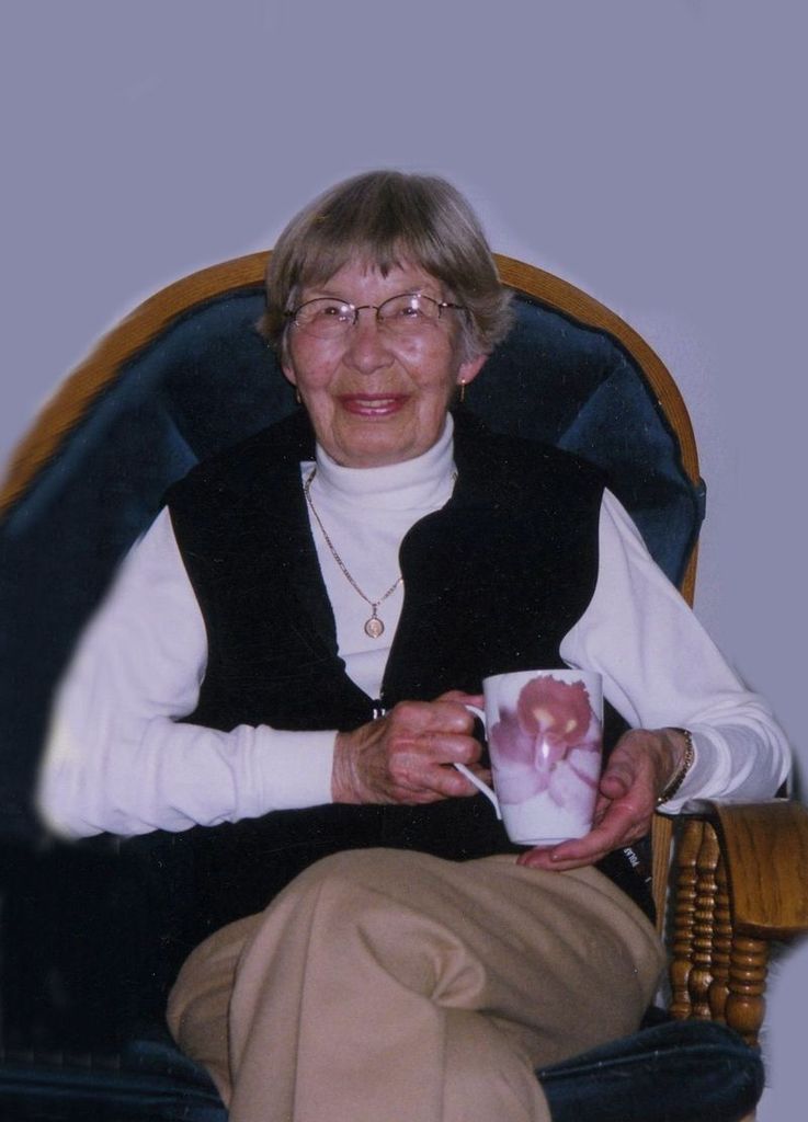Marjorie Elise (Embury) Soderlund