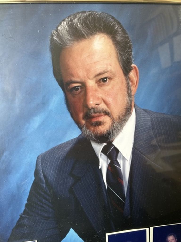 William Floyd Davis Profile Photo