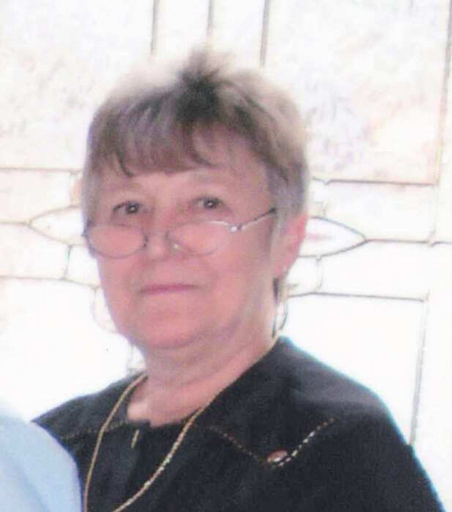 Carolyn Anne (Barnett)  Elliott Profile Photo