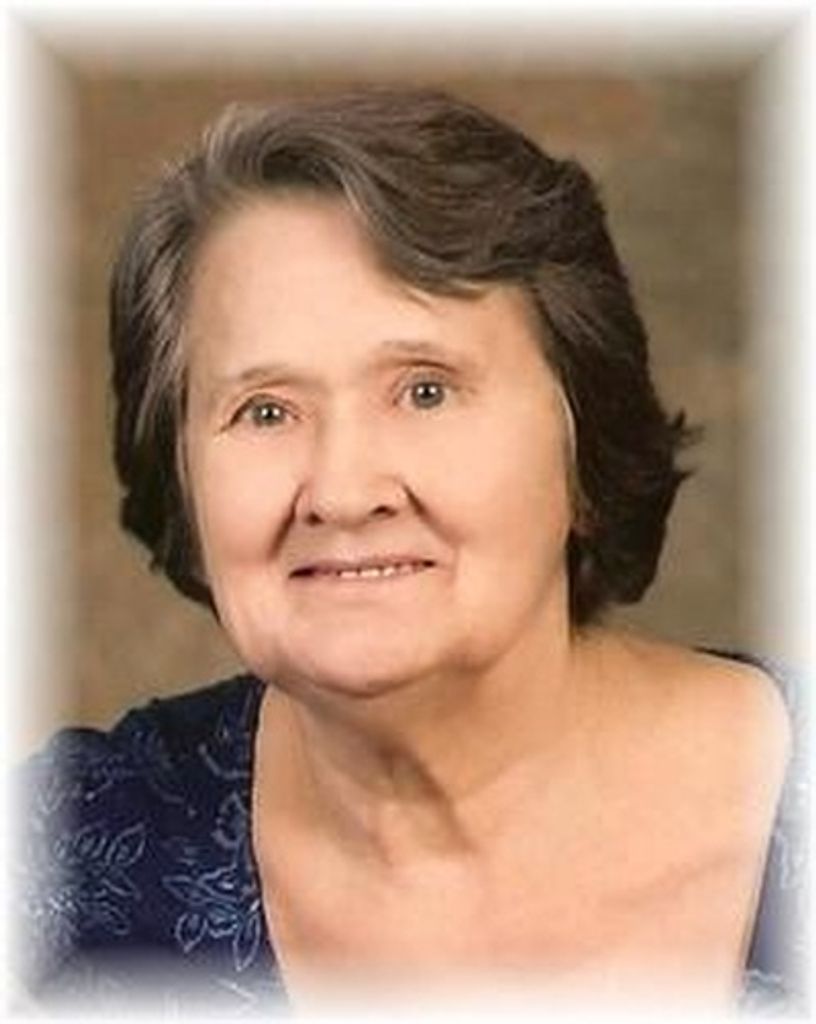 Evelyn Flora Richards Profile Photo