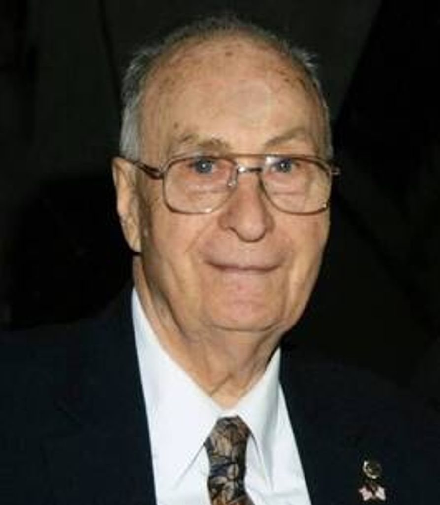 Raymond Manring
