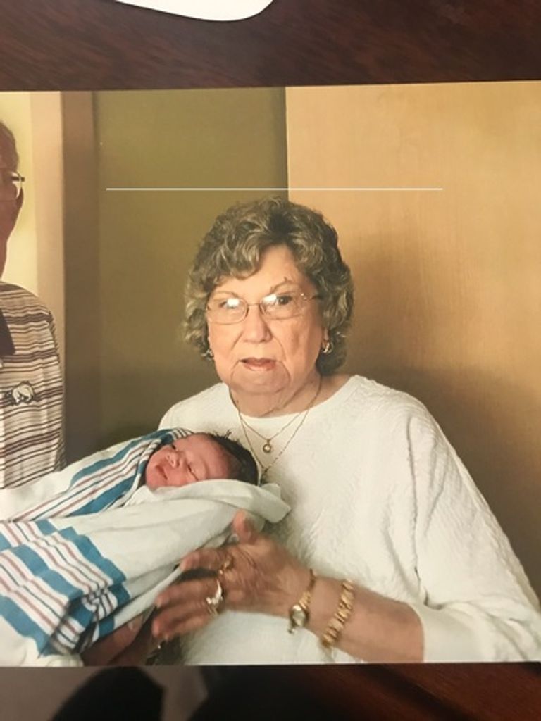 Bonnie Hale Gates Profile Photo