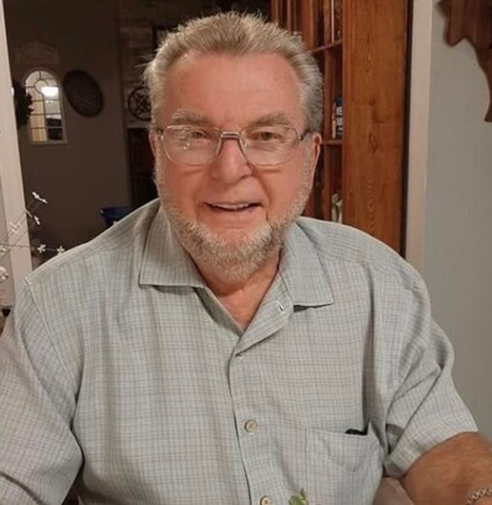 Robert "Bob" Loughren