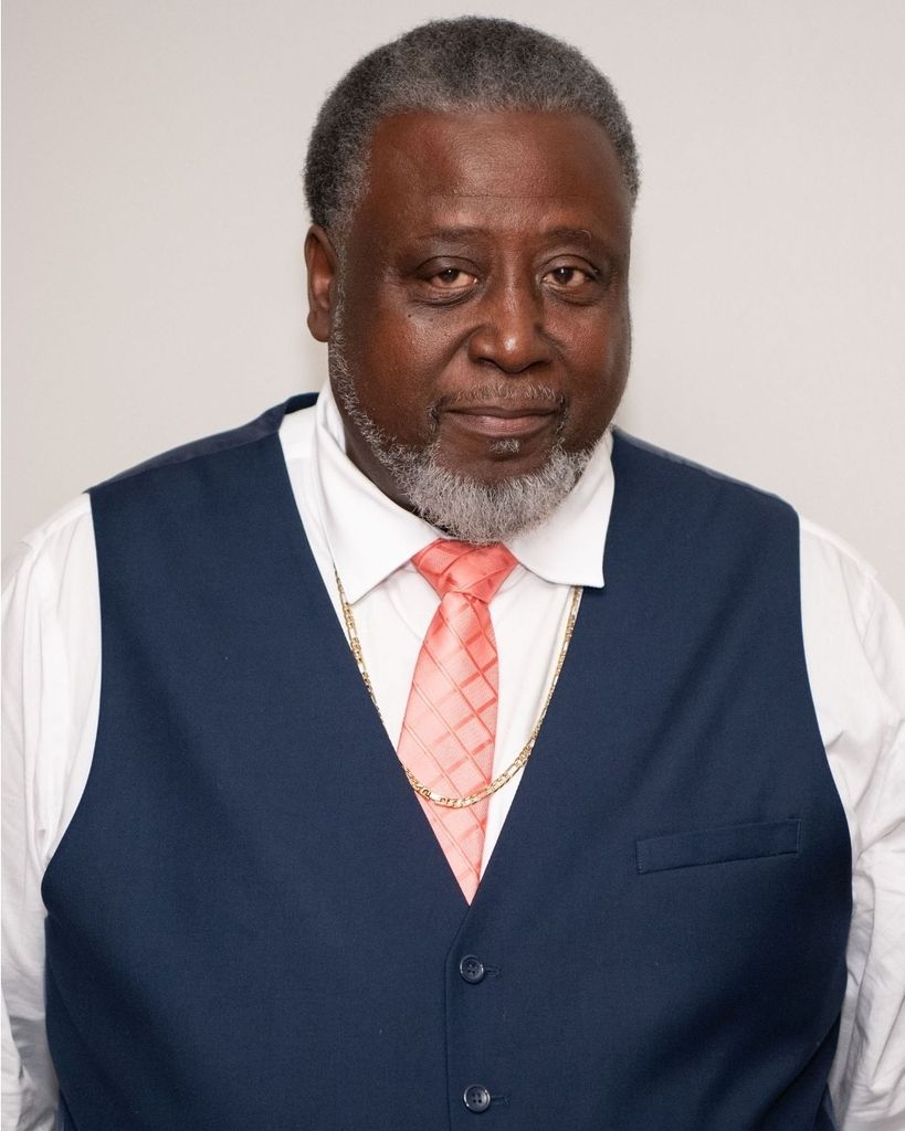 Evans Donnaver Walker Profile Photo