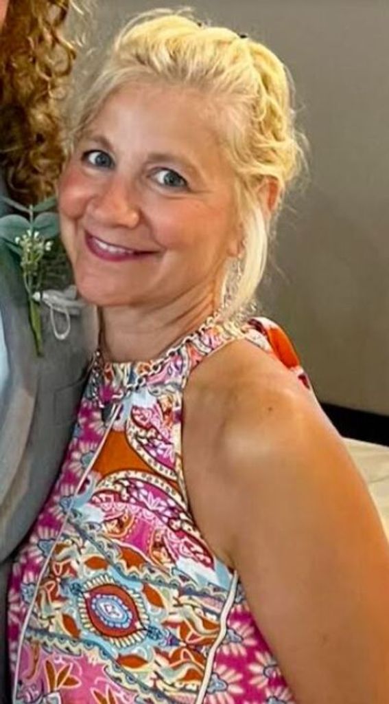 Shelly Lynn Walling Profile Photo