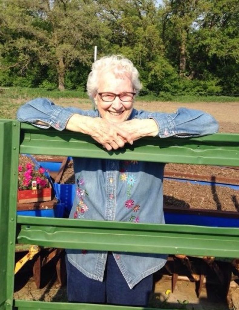 Neva Andrews Profile Photo