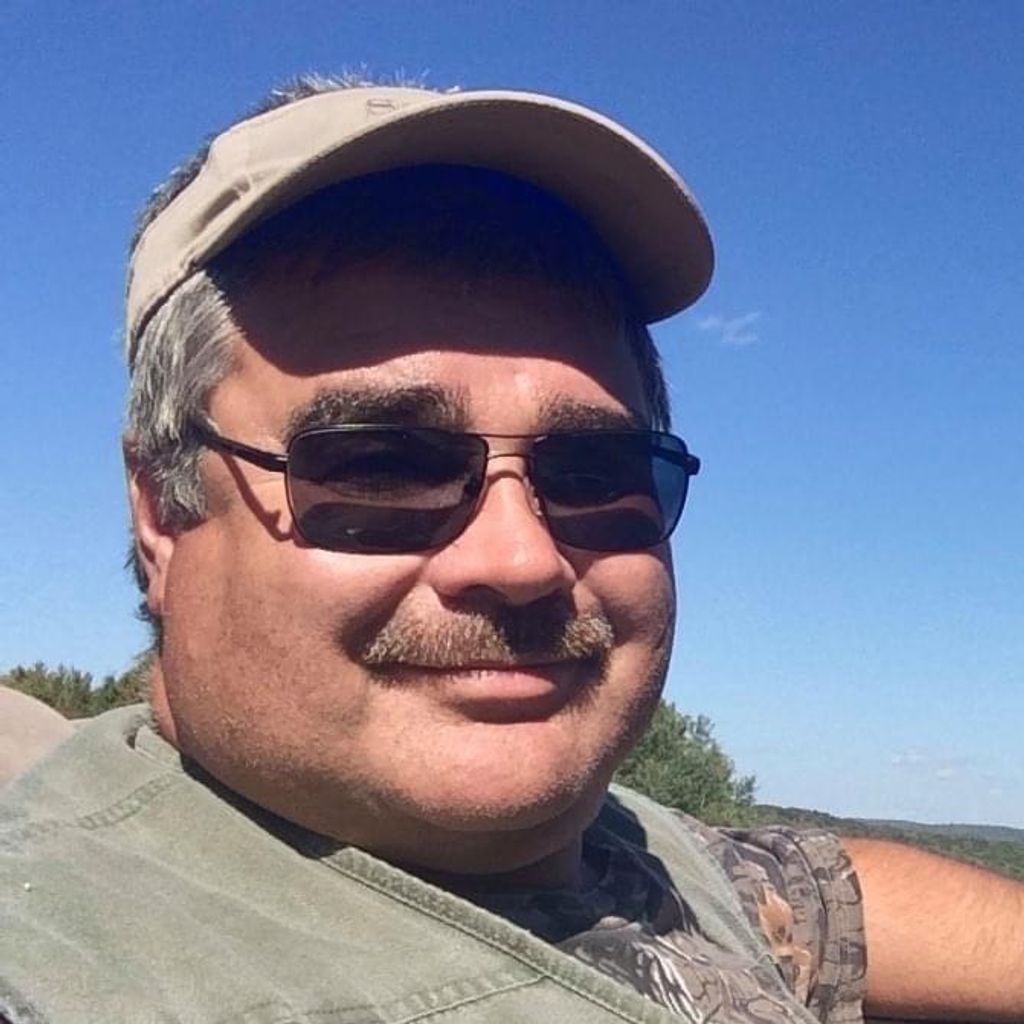 Kevin Edward Ciza Profile Photo