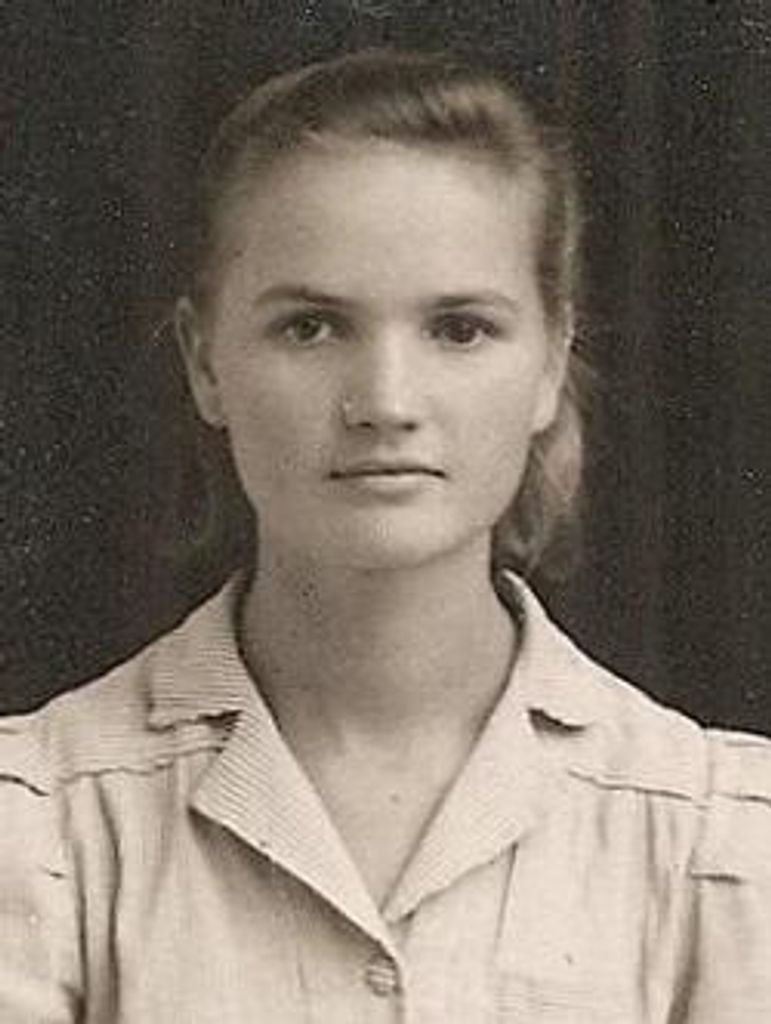 Helena Maria Yarnold Profile Photo