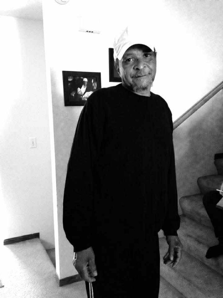 Johnny Clements Profile Photo