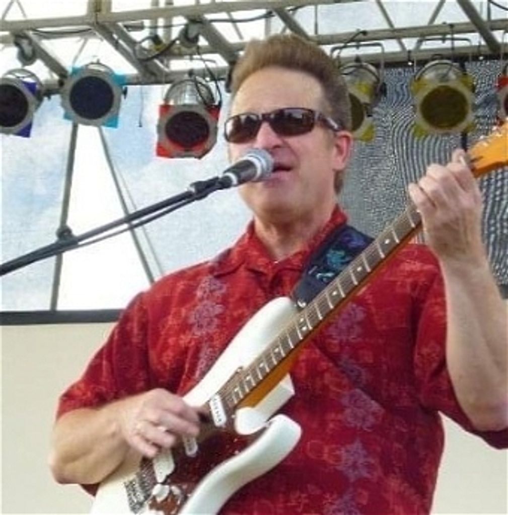 Craig Darwin "Johny Cruz" Fletcher