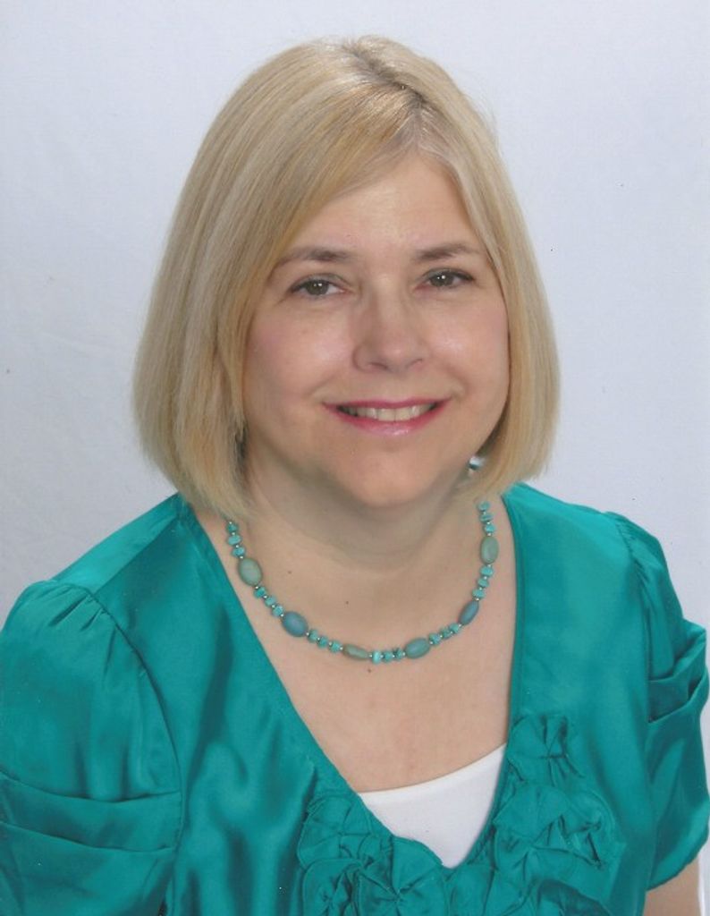 Gayle Hall