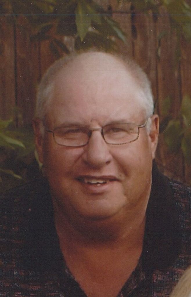 Lloyd Mahn