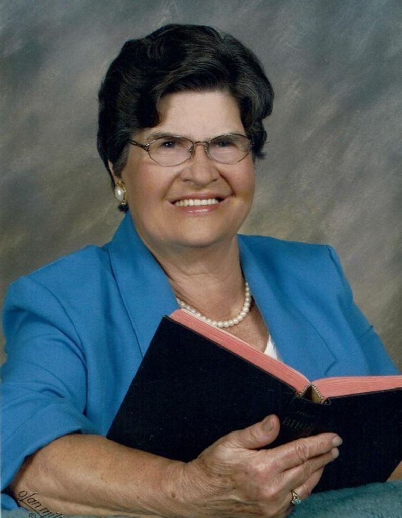 Lois Murdoch Bryan