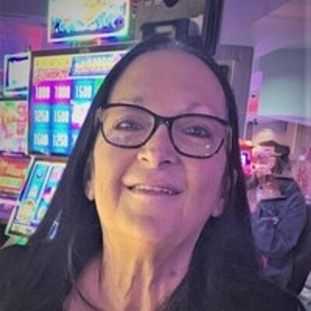 Kelly Theriot Profile Photo