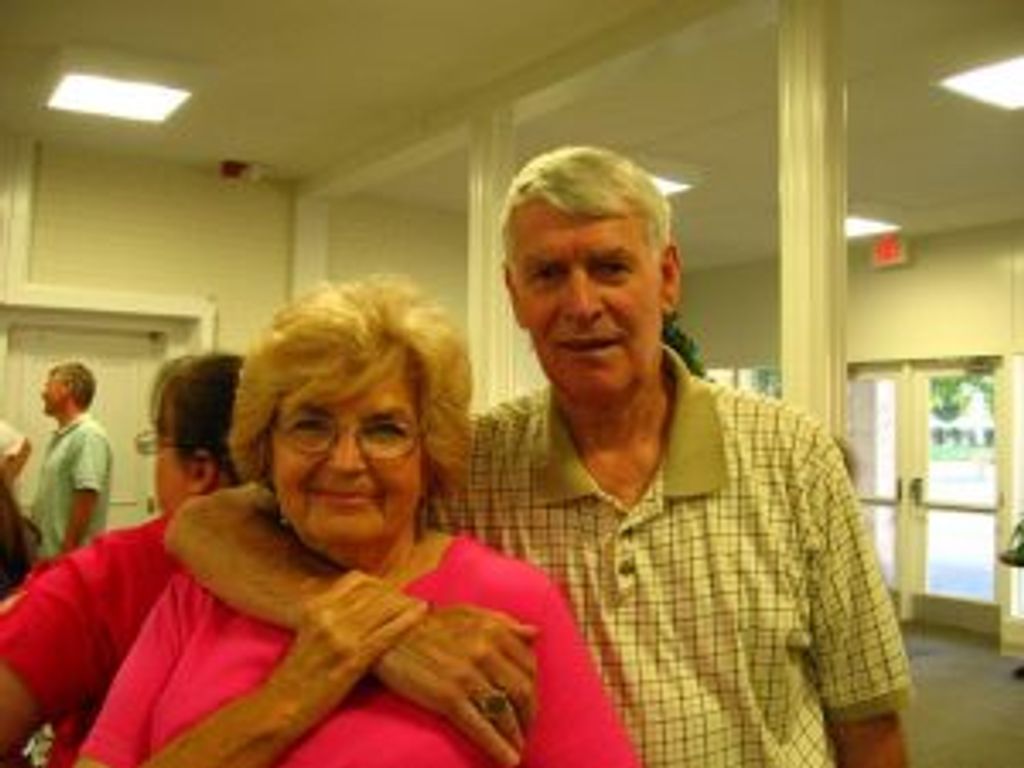 Bonnie June Larson Stam Profile Photo