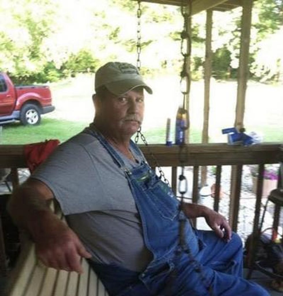 Clifton Louis Gill Profile Photo