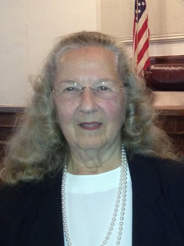 Elouise Ogden Profile Photo