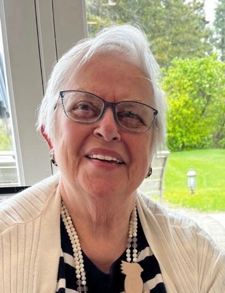 Gail  Elaine  Curcio Profile Photo