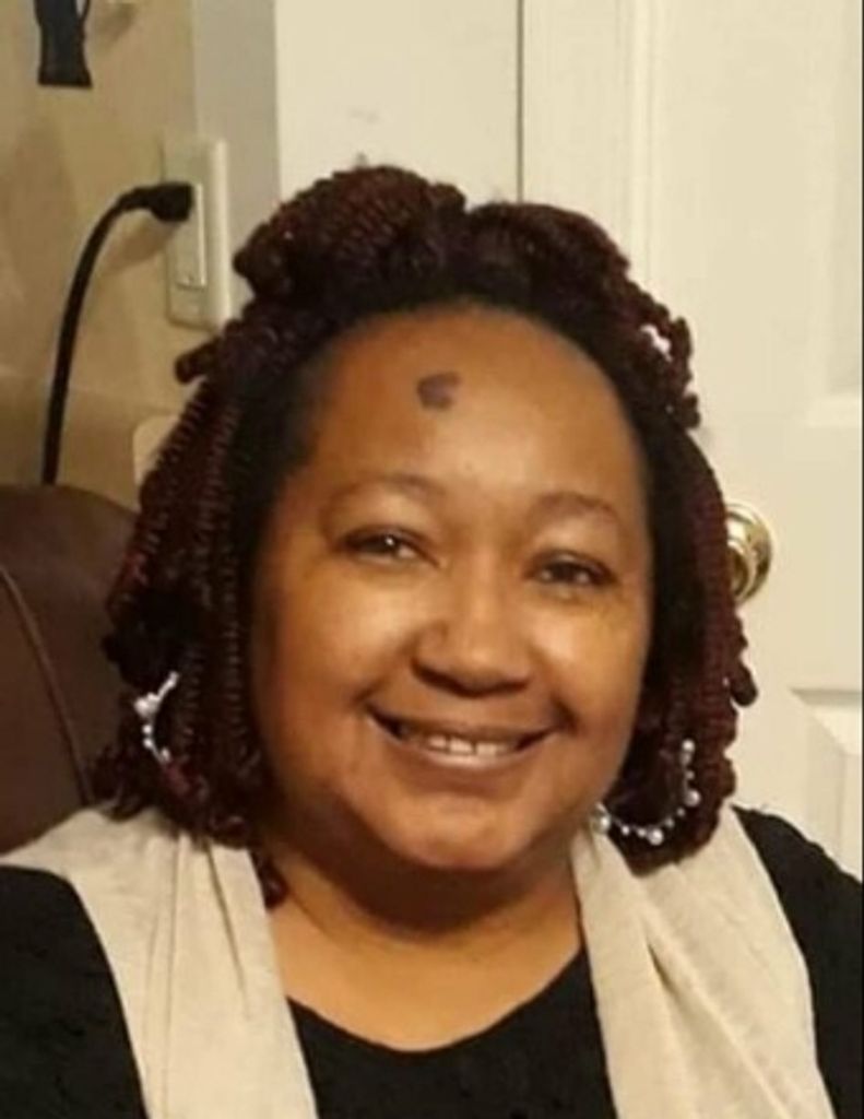 Gwitha Bonita Warren Profile Photo