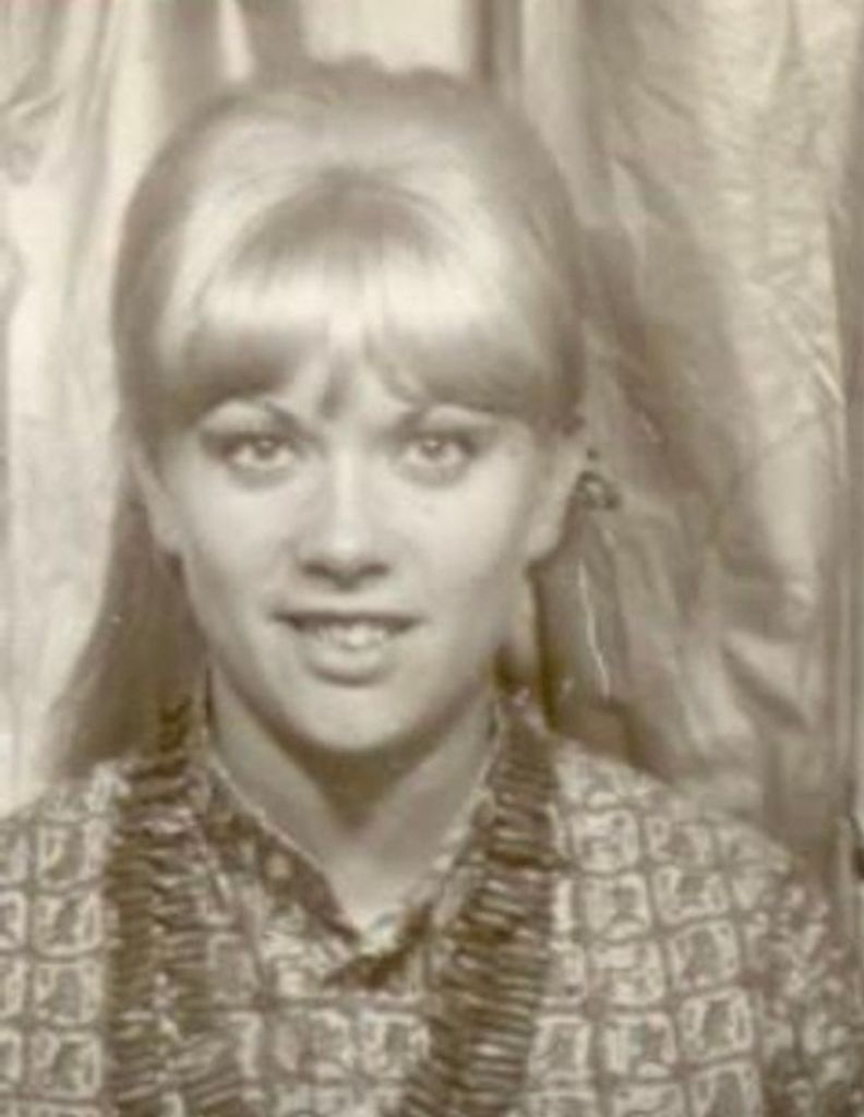 Lorraine Fedorchak (Nee Jones)