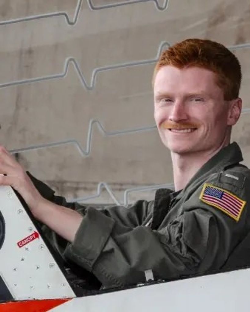 LTJG Samuel W. "Sam" Barton Profile Photo