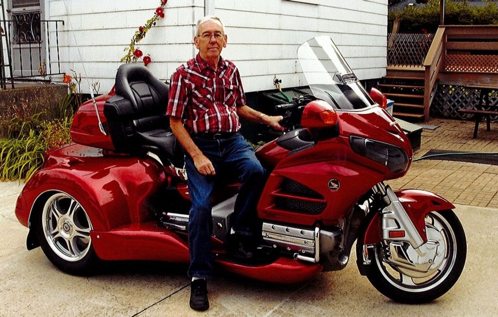 Donald Tomlinson