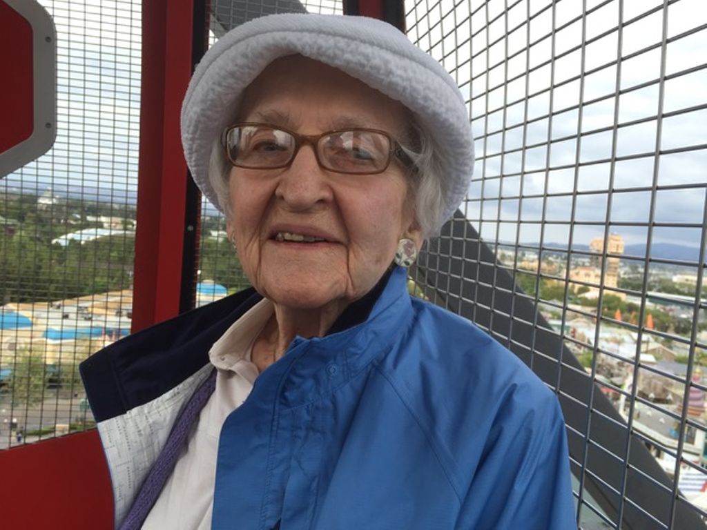 Priscilla (Karle)  Leach Profile Photo