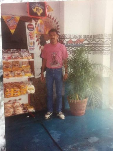 Jesus G. Rios photo gallery thumbnail 18 of 100