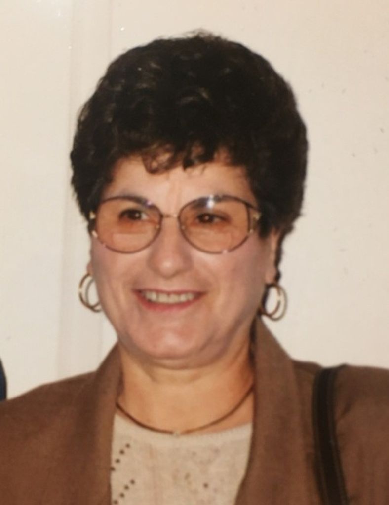 Antoinette "Dolly" Daziani (Nee Grasso) Profile Photo