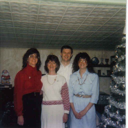 Alene H. Halcomb photo gallery thumbnail 184 of 269
