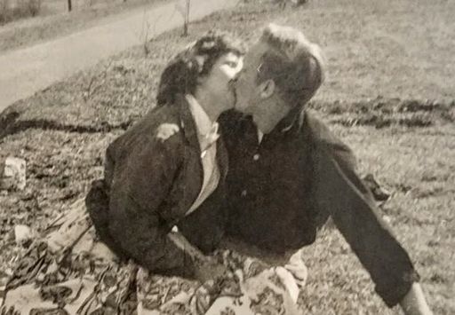 Bernard Lee Moore photo gallery thumbnail 290 of 293