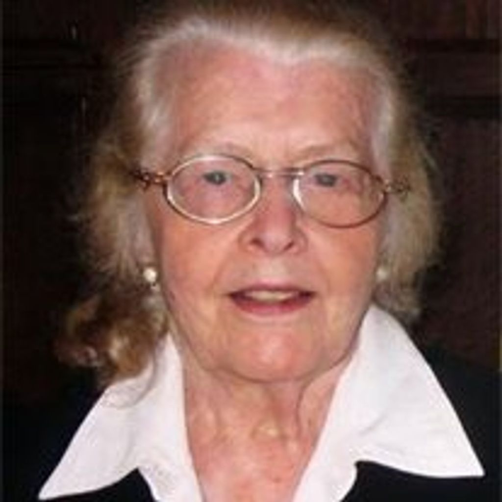Joan Esther (Mcquade)  Lynch