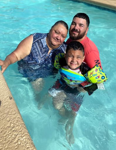Maria Guadalupe Salinas photo gallery thumbnail 24 of 200